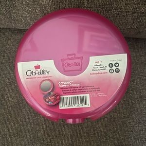 Caboodles cosmetic compact